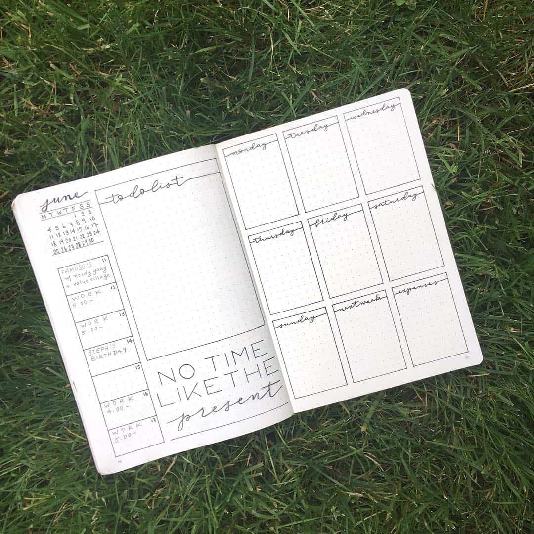 Have a look at these simple and minimalist bullet journal weekly spreads/layout for new ideas! #bulletjournal #bulletjournalweeklylog #bujo