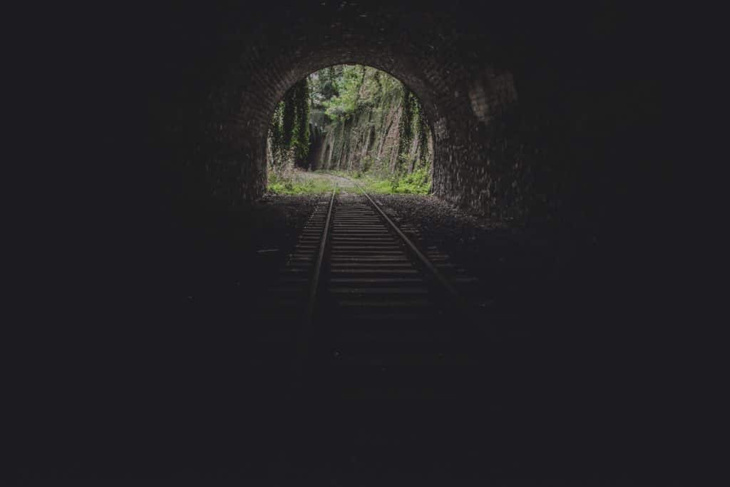 Luce alla fine del tunnel-cosa fare quando vuoi rinunciare a qualcosa